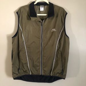 Brooks Men’s Running Vest Size Large, Green